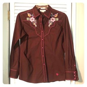 Ariat Women’s Fitted Long-sleeve size M